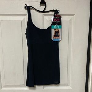 Maidenform Black Sculpting Cami